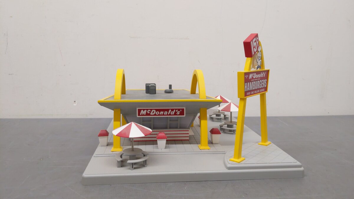 MTH  30-9034 O Original McDonald's Restaurant EX/Box