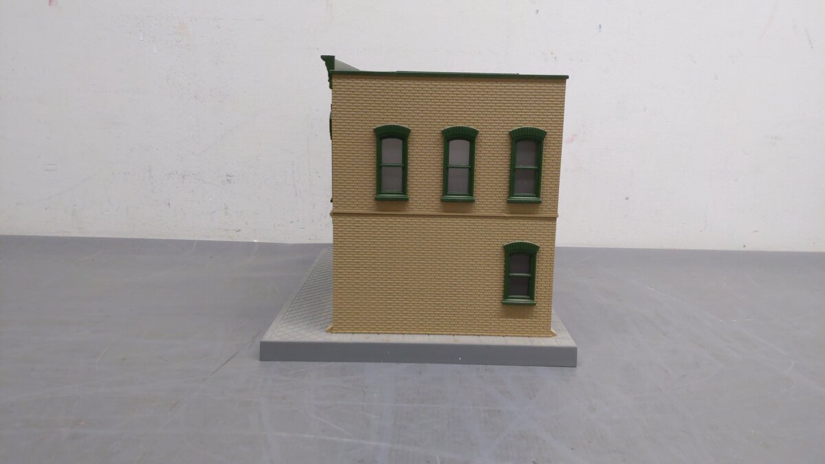 MTH 30-9035 O Gauge Jewelry Store Corner Building EX/Box