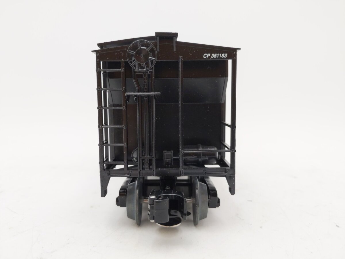 Weaver U1909 CP Rail Hopper LN/Box