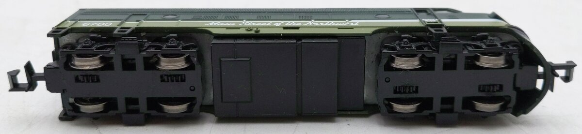 Model Power 7451 N Scale FP-7 Northern Pacific Diesel Locomotive #6700 LN/Box