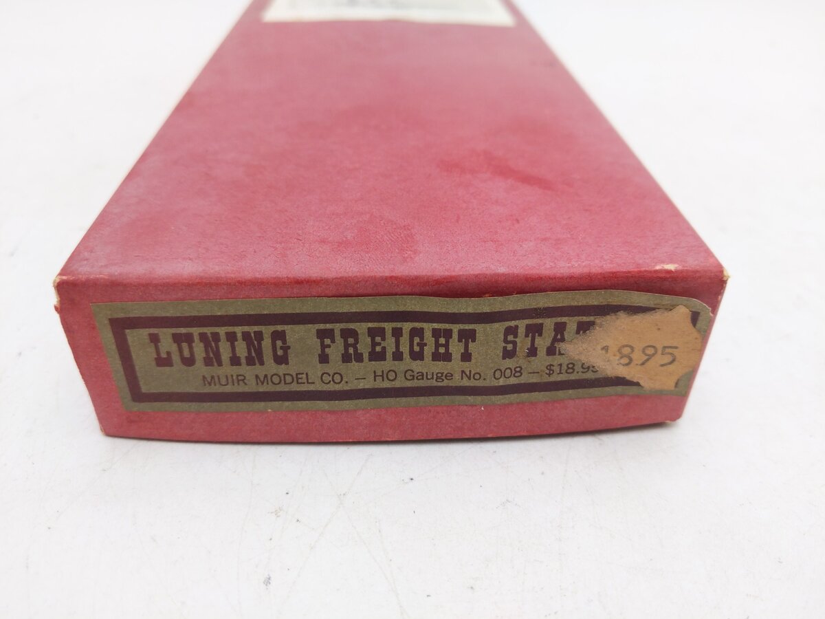 Muir Models 008 HO Scale Luning Freight Station Building Wood and Plastic Kit EX/Box