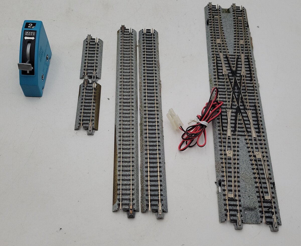 Kato 20-866-1 N Scale V7 Unitrack Double Crossover Track Set VG/Box