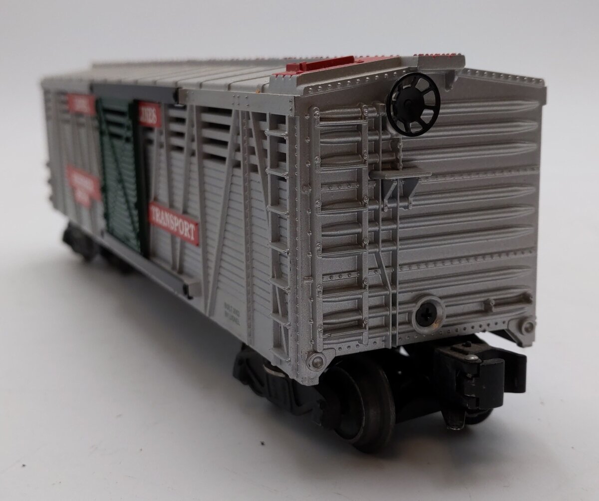 Lionel 6-36704 Animated Reindeer Stockcar & Corral EX/Box