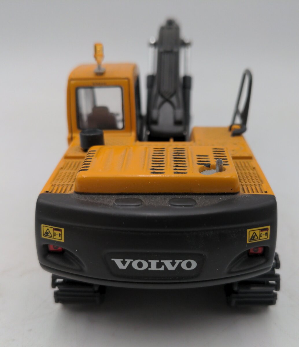 Volvo EC210 1:50 Hydraulic Excavator Die-Cast Metal LN/Box