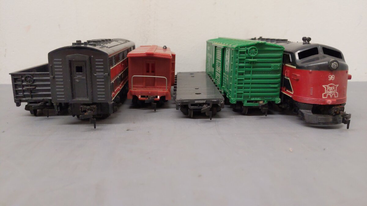 Marx Vintage HO Rock Island Diesel locomotive set #99 #1959 #54201 #11874 #10049 VG/Box