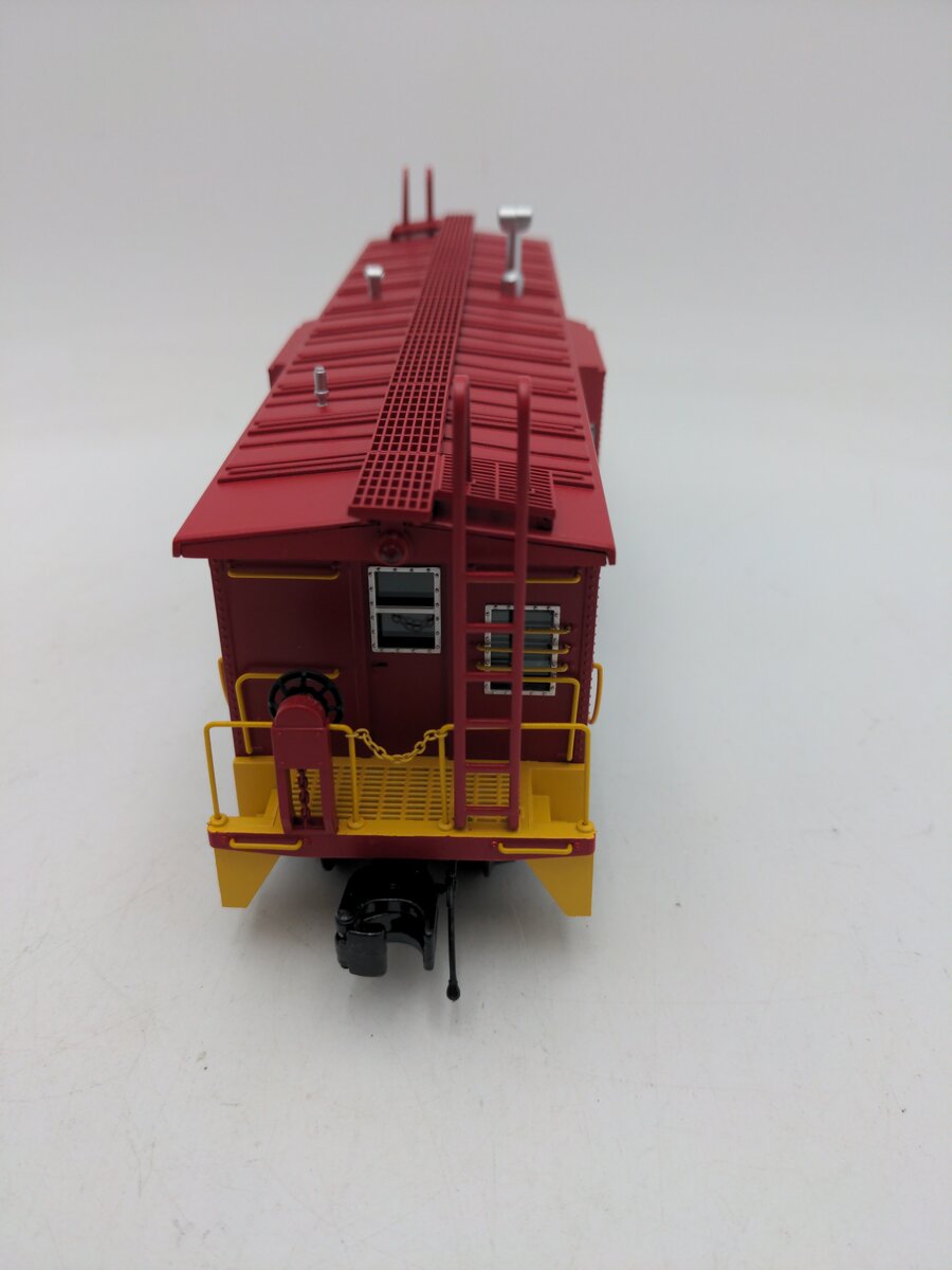 MTH 20-91830 O Scale Southern (#X406) Bay Window Caboose With Passenger LN/Box