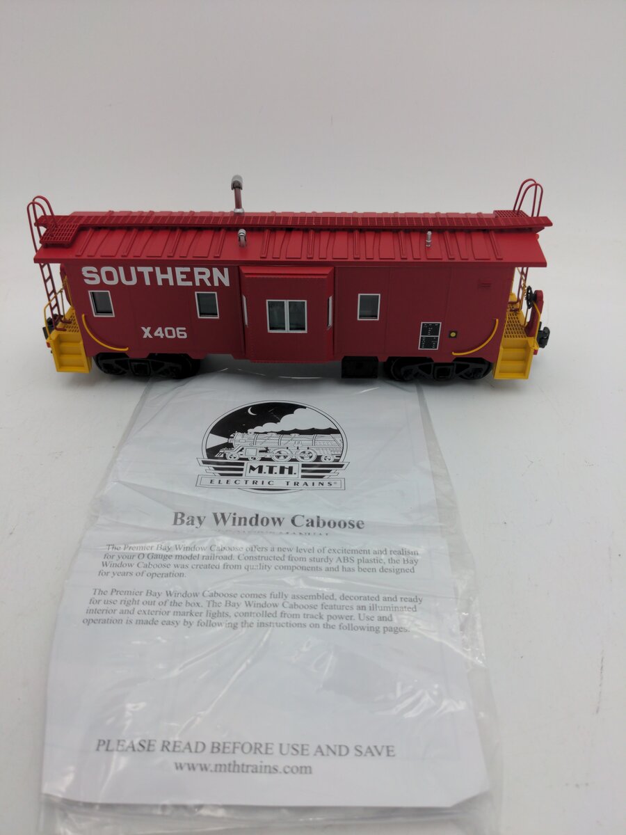 MTH 20-91830 O Scale Southern (#X406) Bay Window Caboose With Passenger LN/Box