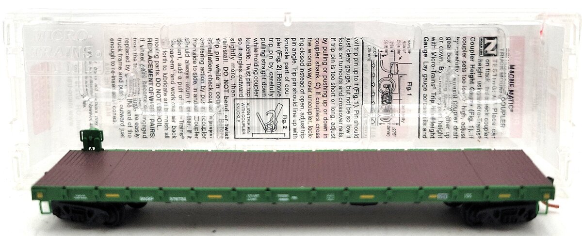 Micro-Trains 04400122 N BNSF 50' Straight Side Flatcar w/Load #576745 LN/Box