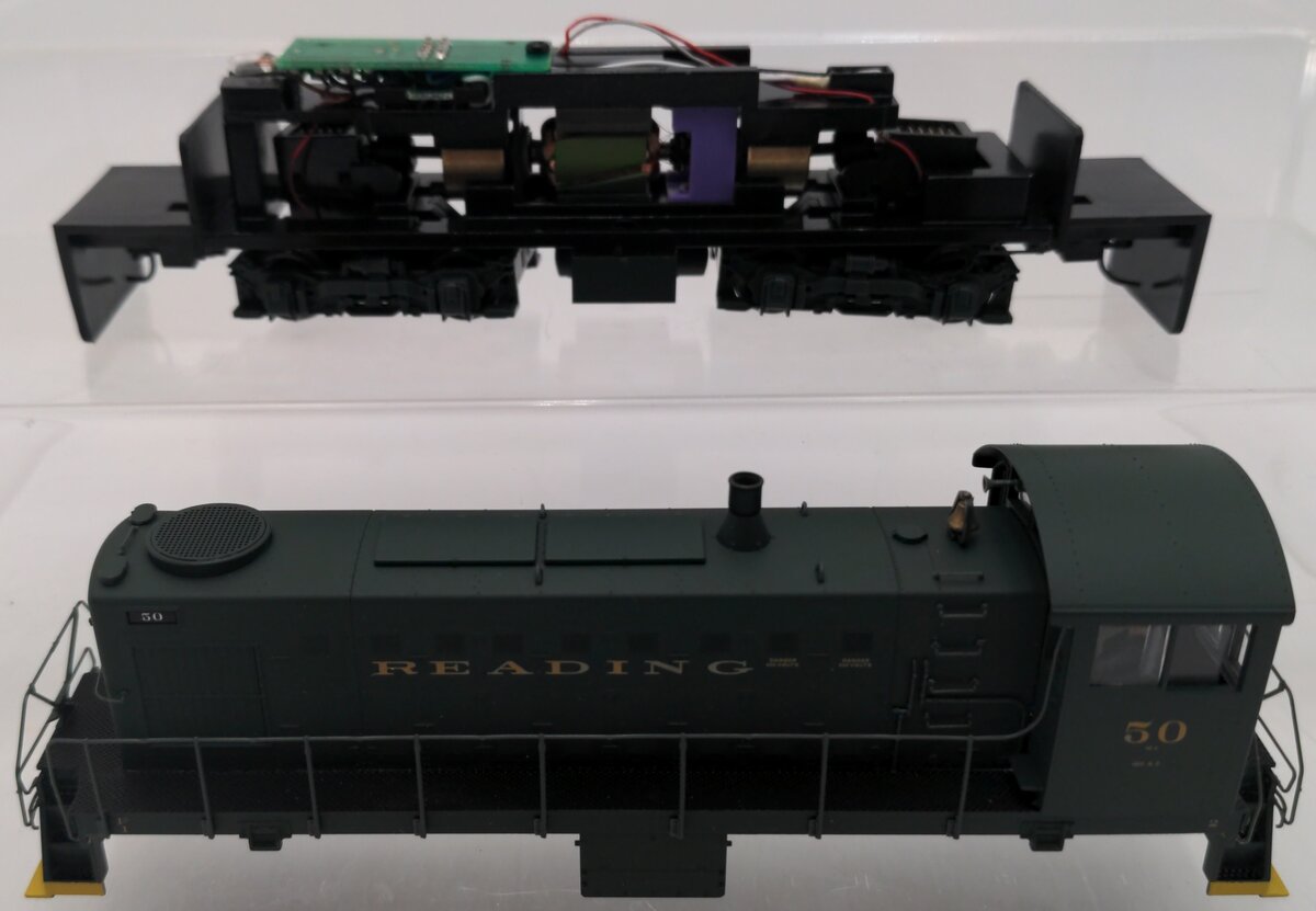 Proto 2000 21364 HO Reading S1 Diesel Locomotive #50 EX/Box