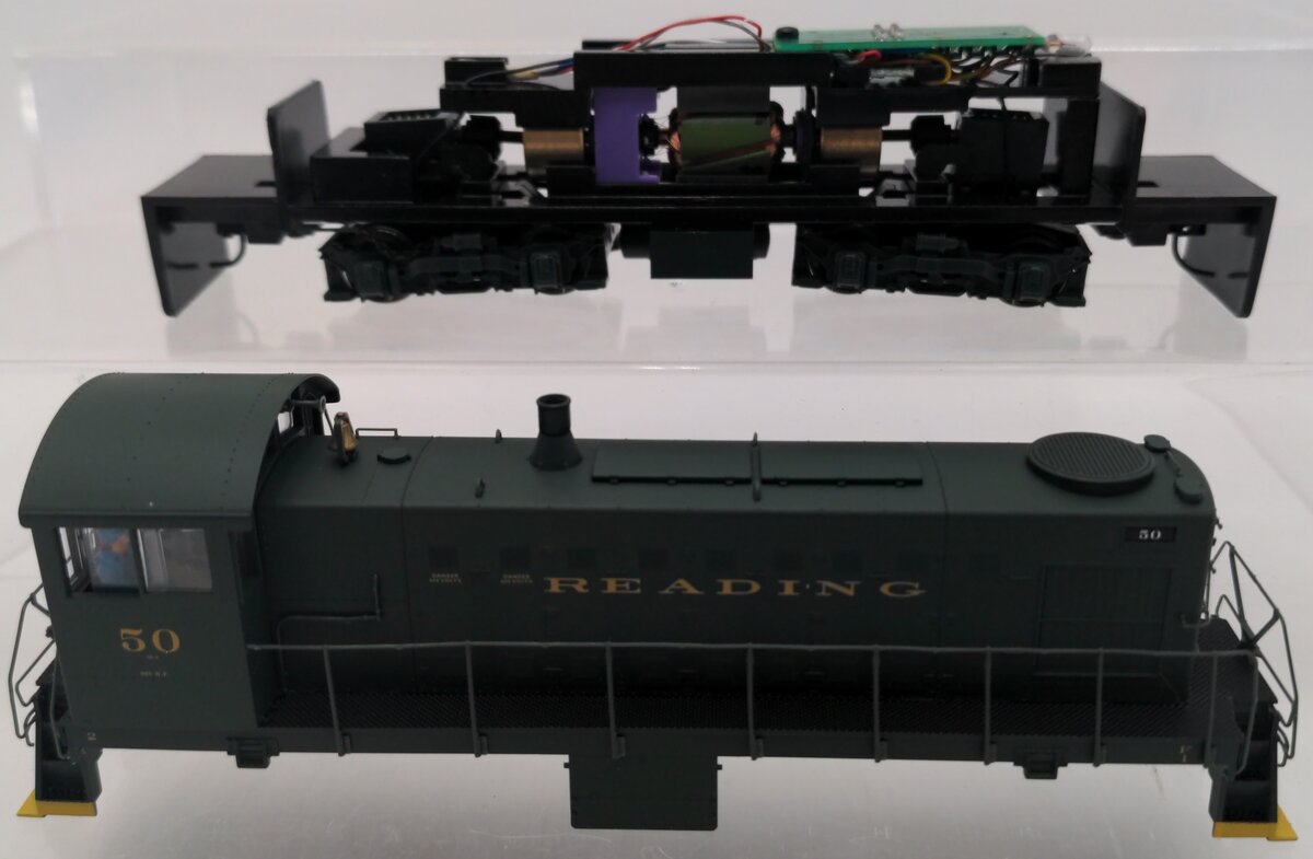 Proto 2000 21364 HO Reading S1 Diesel Locomotive #50 EX/Box