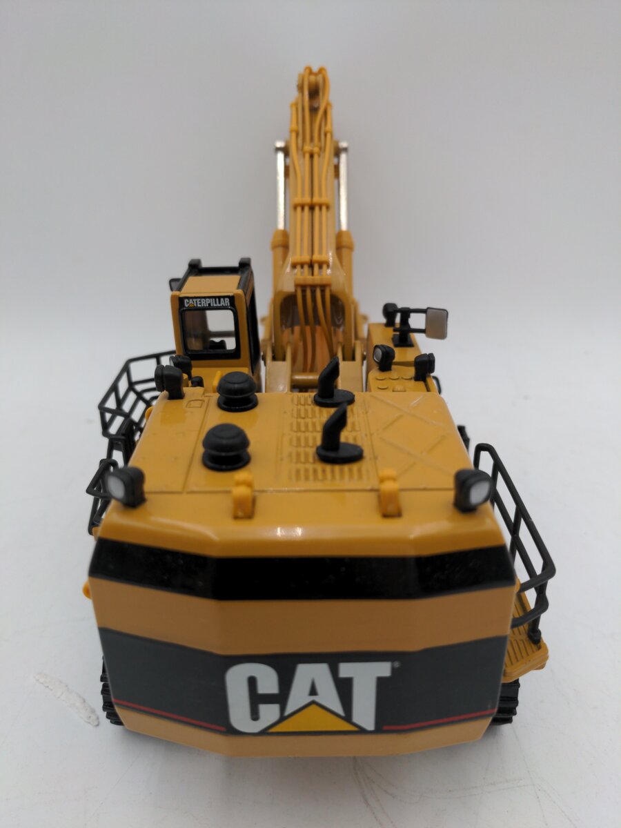 Norscot 55098 1:50 Scale CAT 5110B Hydraulic Excavator With Metal Tracks LN/Box