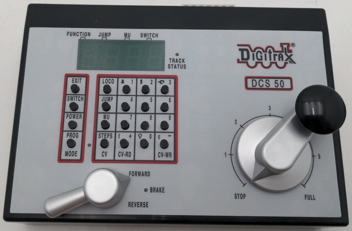 Digitrax Zephyr Starter Set - 2.5 Amp EX/Box