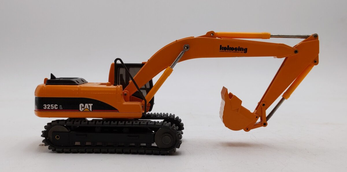 NZG JB588 Modelle 1:50 Scale Caterpillar 325CL Excavator NIB