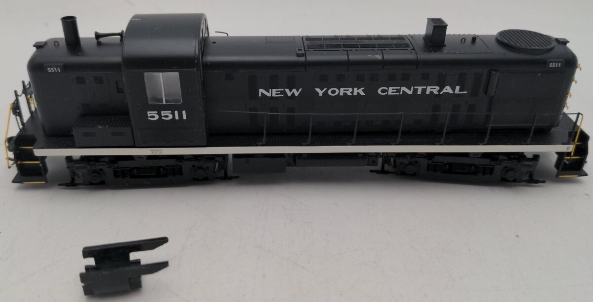 Athearn 94080 HO Scale New York Central RS-3 Locomotive #5511