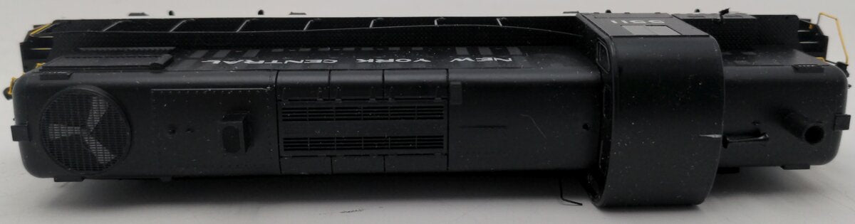 Athearn 94080 HO Scale New York Central RS-3 Locomotive #5511