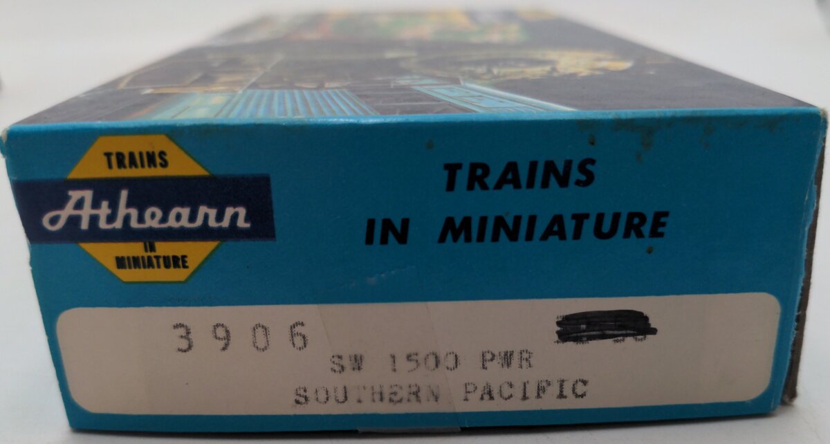 Athearn 3906 HO Southern Pacific SW 1500 Powered Diesel Switcher #2638 EX/Box