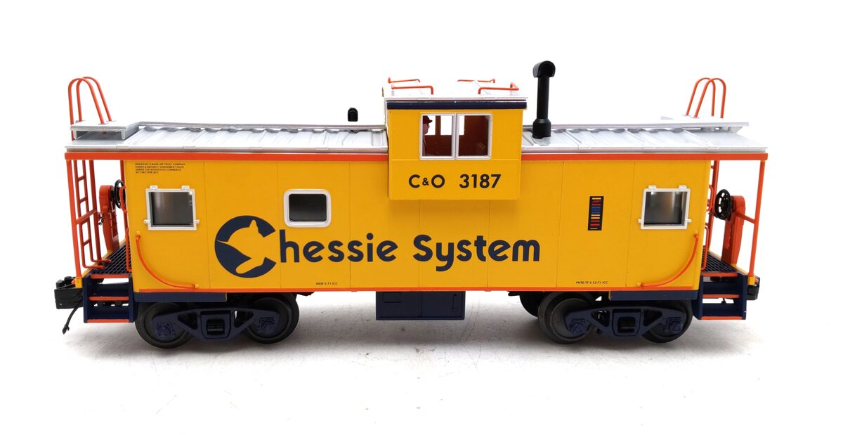 MTH 20-91550 O Chessie Extended Vision Caboose #3187 NIB