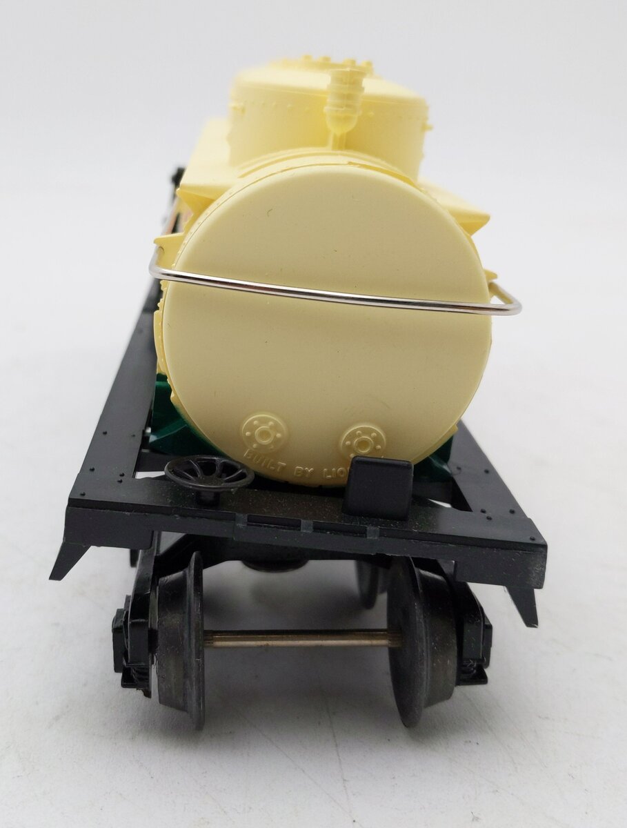 Lionel 6-9148 O Gauge DuPont Triple Dome Tank Car #9148 LN/Box