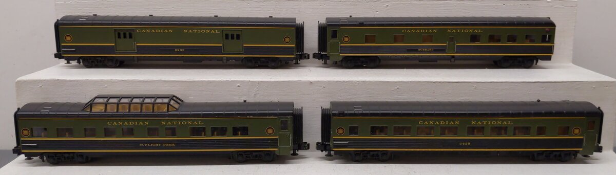 MTH 30-6766 O Canadian National 60' Streamlined ABS Passenger Set (Set of 4) VG