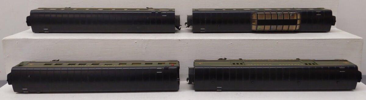 MTH 30-6766 O Canadian National 60' Streamlined ABS Passenger Set (Set of 4) VG