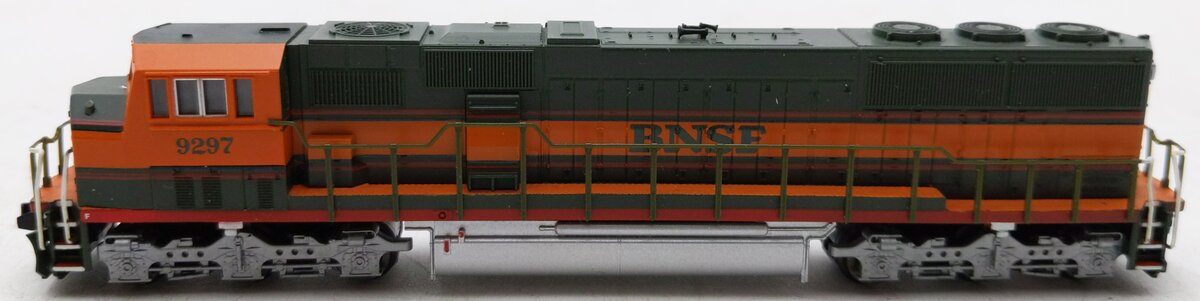 Atlas 49254 N Scale BNSF SD-60M Diesel Locomotive #9297 EX
