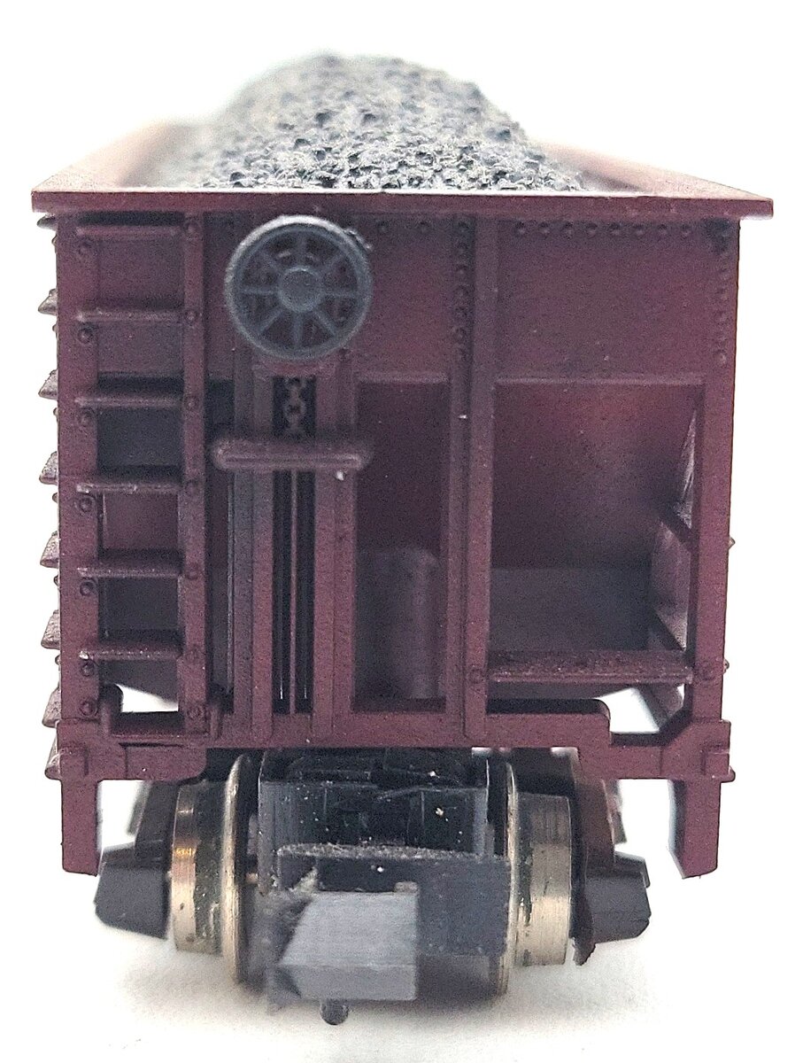 Atlas 3263 N Scale Union Pacific Hopper Car w/Coal Load #18137 EX/Box