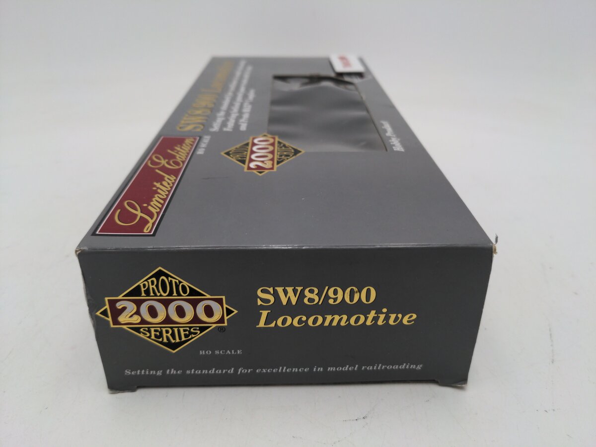 Walthers 920-41491 HO Scale Proto2000 SW8/900 Locomotive Baltimore & Ohio #9409 EX/Box