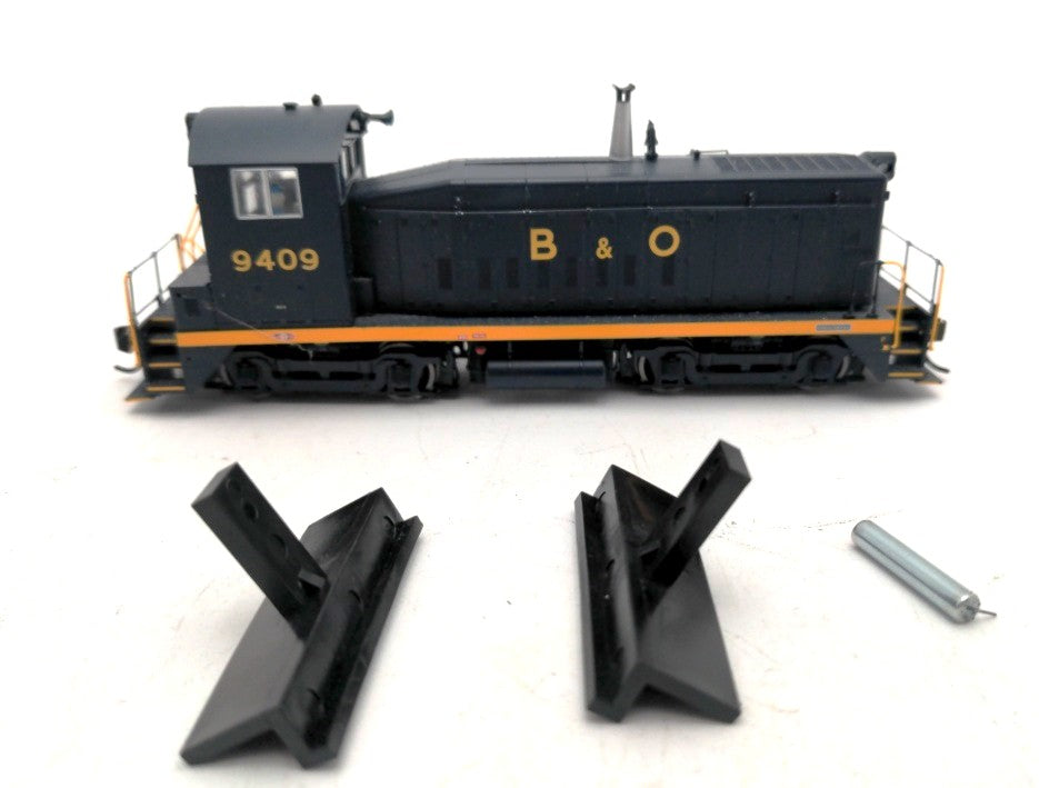 Walthers 920-41491 HO Scale Proto2000 SW8/900 Locomotive Baltimore & Ohio #9409 EX/Box