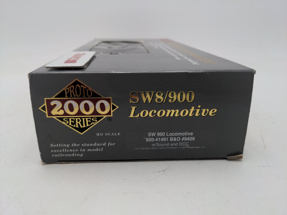 Walthers 920-41491 HO Scale Proto2000 SW8/900 Locomotive Baltimore & Ohio #9409 EX/Box