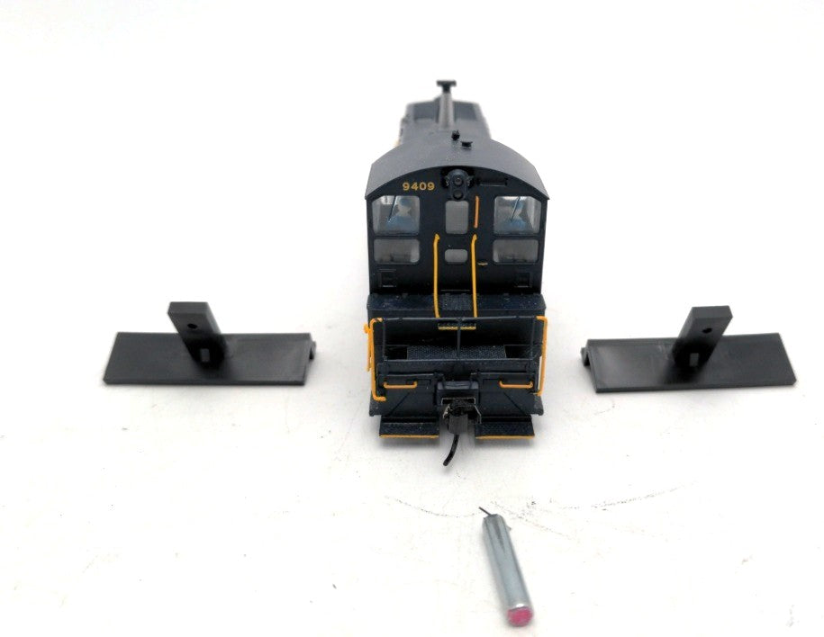 Walthers 920-41491 HO Scale Proto2000 SW8/900 Locomotive Baltimore & Ohio #9409 EX/Box