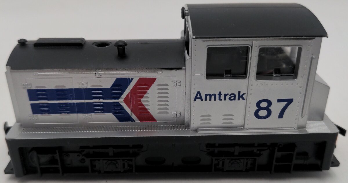 Bachmann HO Scale Amtrak Caboose #87 EX