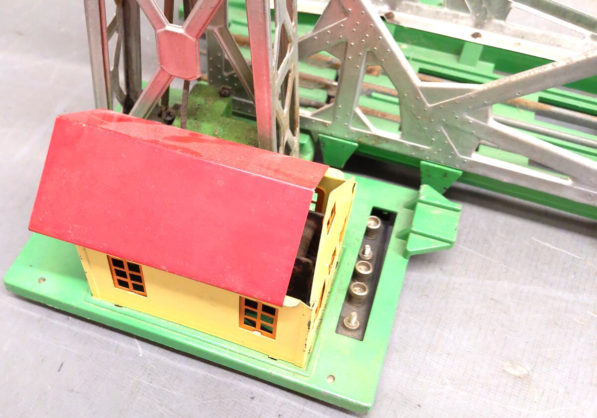 Lionel & Marx Vintage Operating Bridge & Bell Signal VG