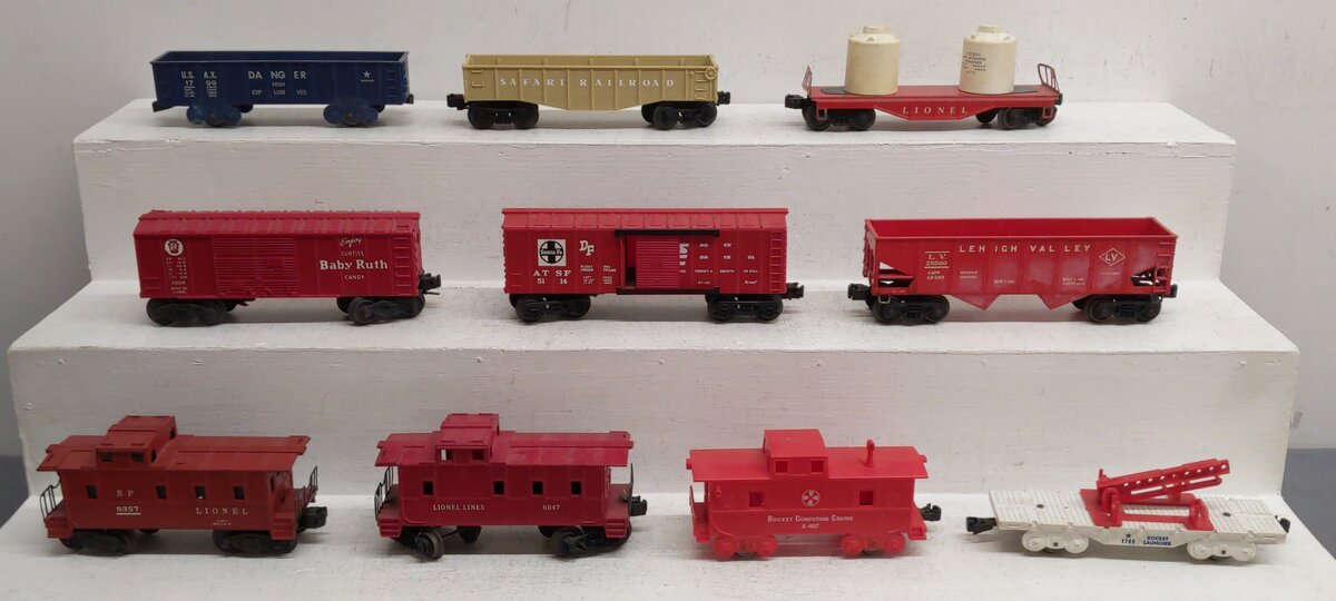 Lionel & Other O Gauge Assorted Freight Cars [10] VG