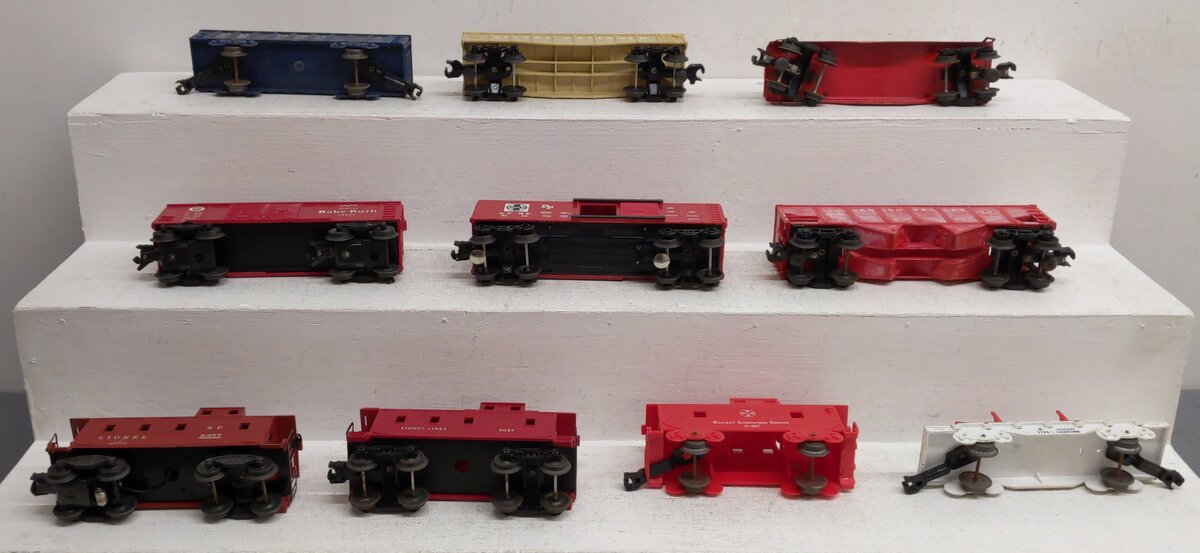 Lionel & Other O Gauge Assorted Freight Cars [10] VG