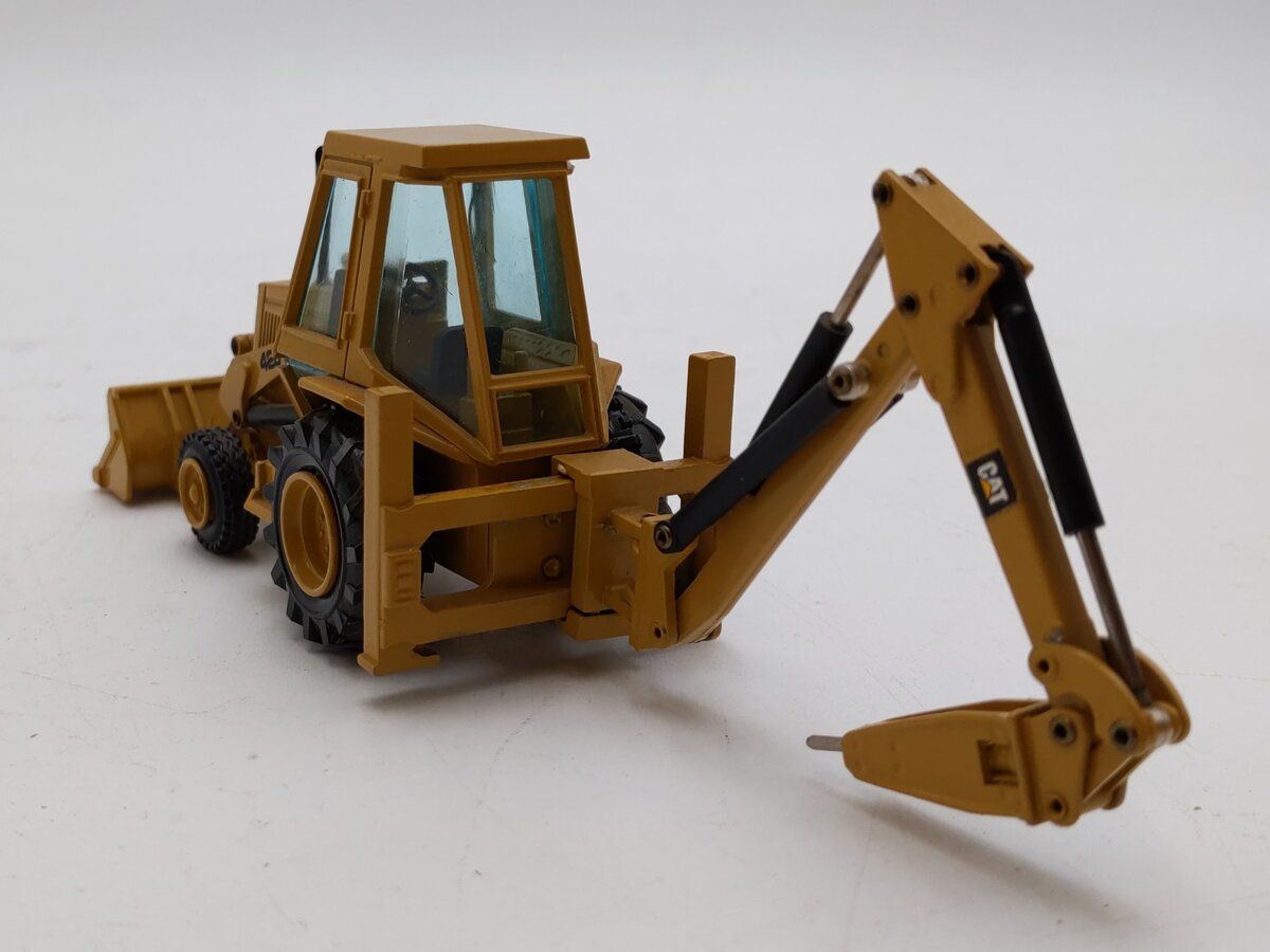 NZG JB479 Modelle 1:50 Scale Caterpillar 428 Backhoe Loader w/ Hydraulic Hammer LN/Box