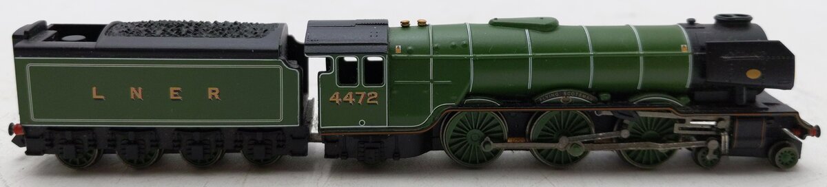 Graham Farish 372-379 N Scale LNER Flying Scotsman Steam Locomotive #4472 EX/Box