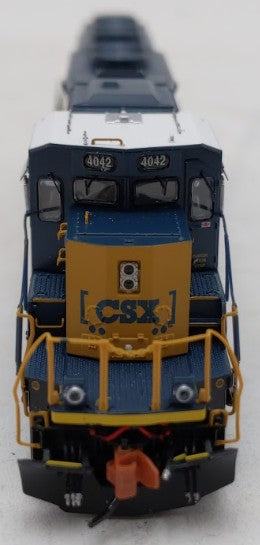 Scale Trains SXT40686 N Scale CSX EMD SD40-3 Diesel Locomotive #4042 with DCC EX/Box