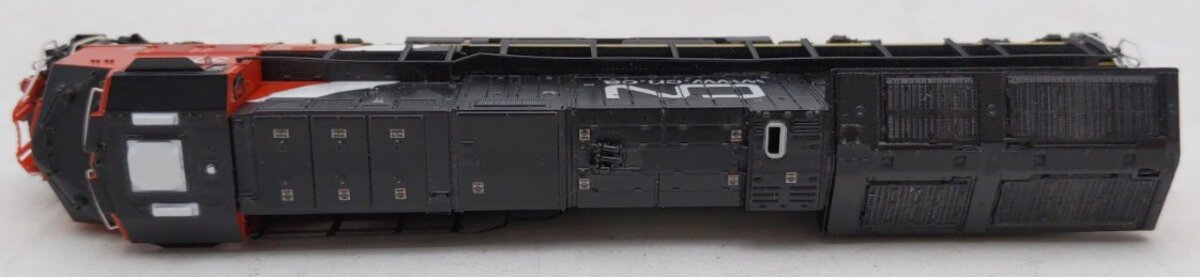 Scale Trains SXT31003 N CN GE Tier 4 GEVo ET44AC Diesel #3034 with DCC/Sound EX/Box