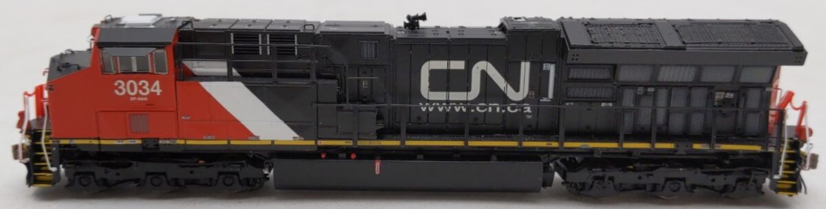 Scale Trains SXT31003 N CN GE Tier 4 GEVo ET44AC Diesel #3034 with DCC/Sound EX/Box