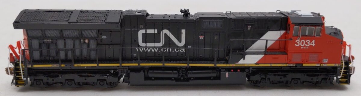 Scale Trains SXT31003 N CN GE Tier 4 GEVo ET44AC Diesel #3034 with DCC/Sound EX/Box