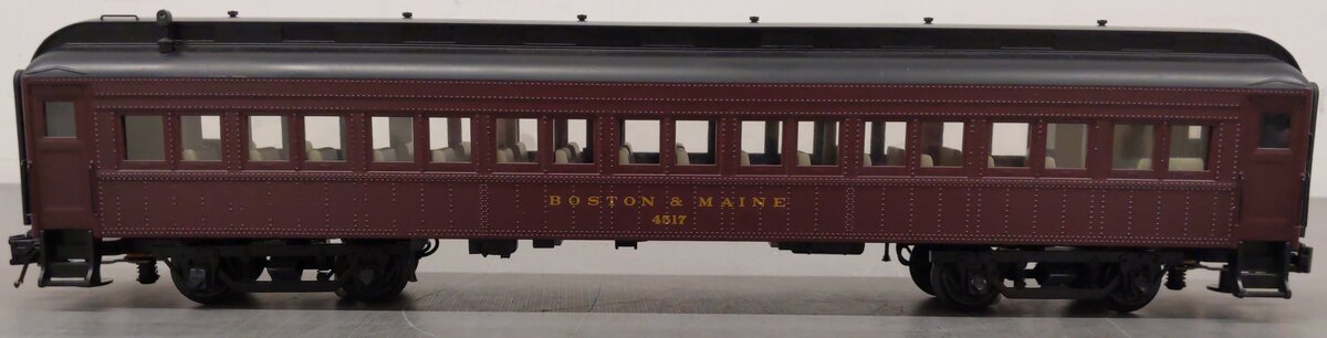 Atlas O Gauge 2001101-1 Boston & Maine 60' Passenger Coach Car #4517 3-rail EX/Box