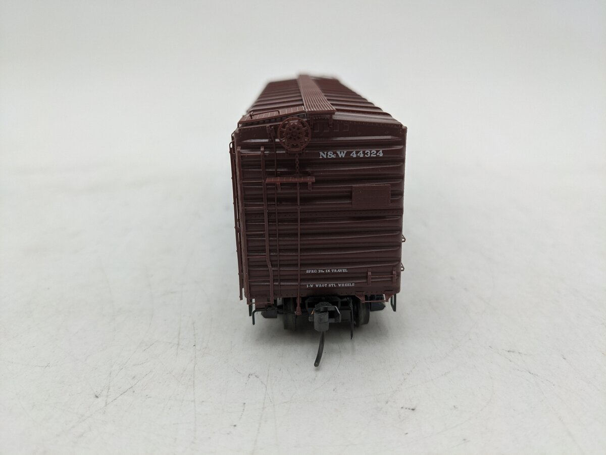 Kadee 5001 HO Scale Norfolk & Western 40' PS-1 Boxcar #44324 EX/Box
