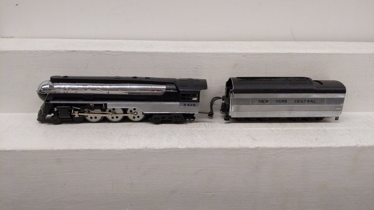American Models 5429 S Gauge New York Central Locomotive w/Tender EX