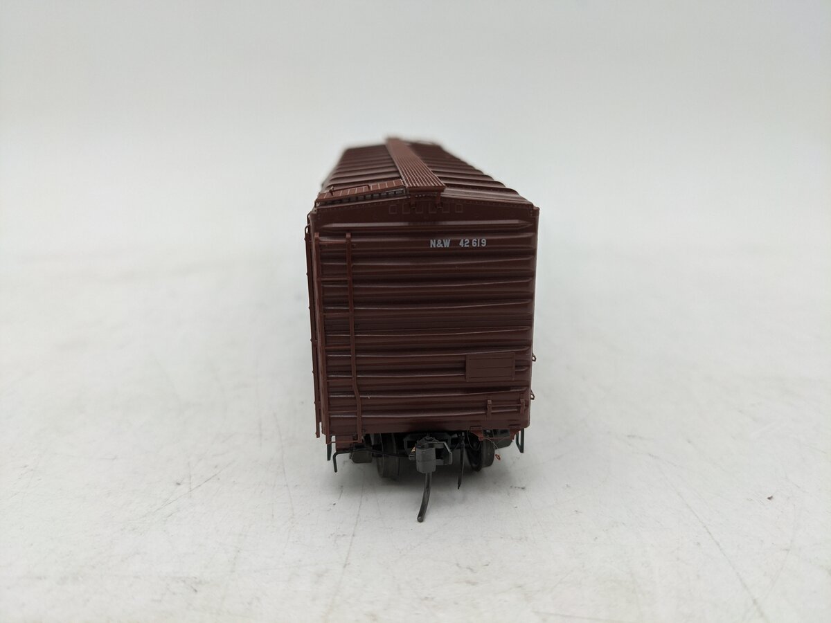 Kadee 5241 HO Norfolk & Western 40' PS-1 Boxcar #42619 EX