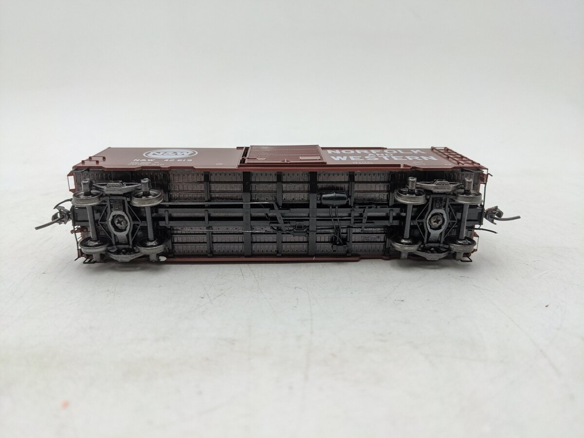 Kadee 5241 HO Norfolk & Western 40' PS-1 Boxcar #42619 EX