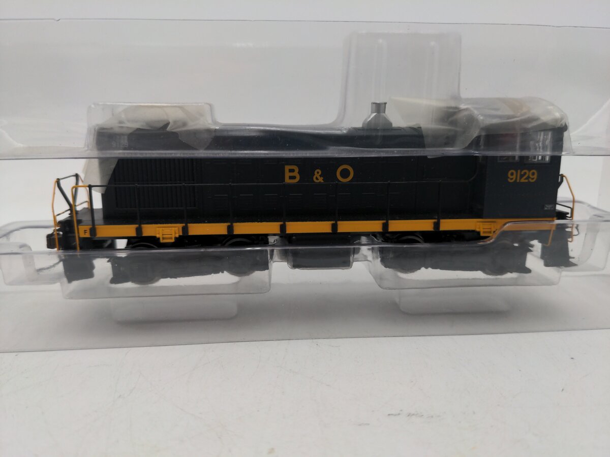 Bachmann 63402 HO Scale B&O Alco S2 Diesel Switcher Sound/DCC #9129 LN/Box