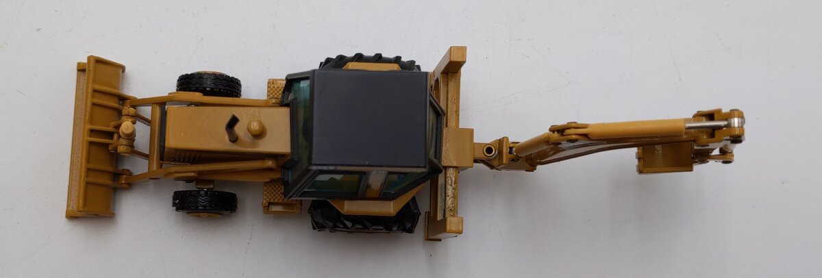 NZG JB488 Modelle 1:50 Scale Caterpillar 428B Backhoe Loader LN/Box