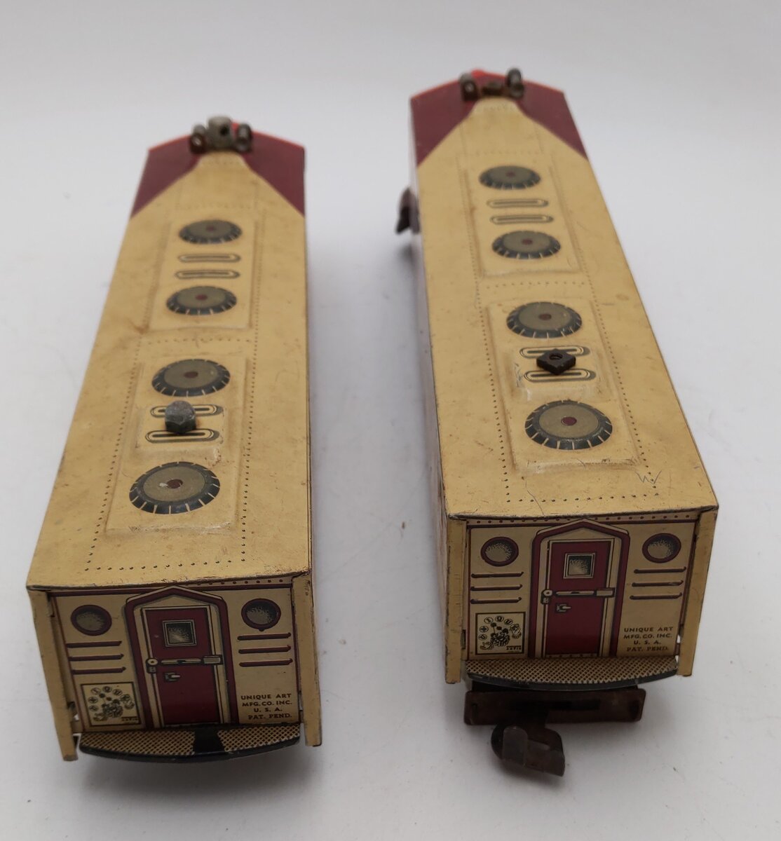 Unique 2000 Vintage O Tinplate Rock Island AA Diesel Locomotive Set