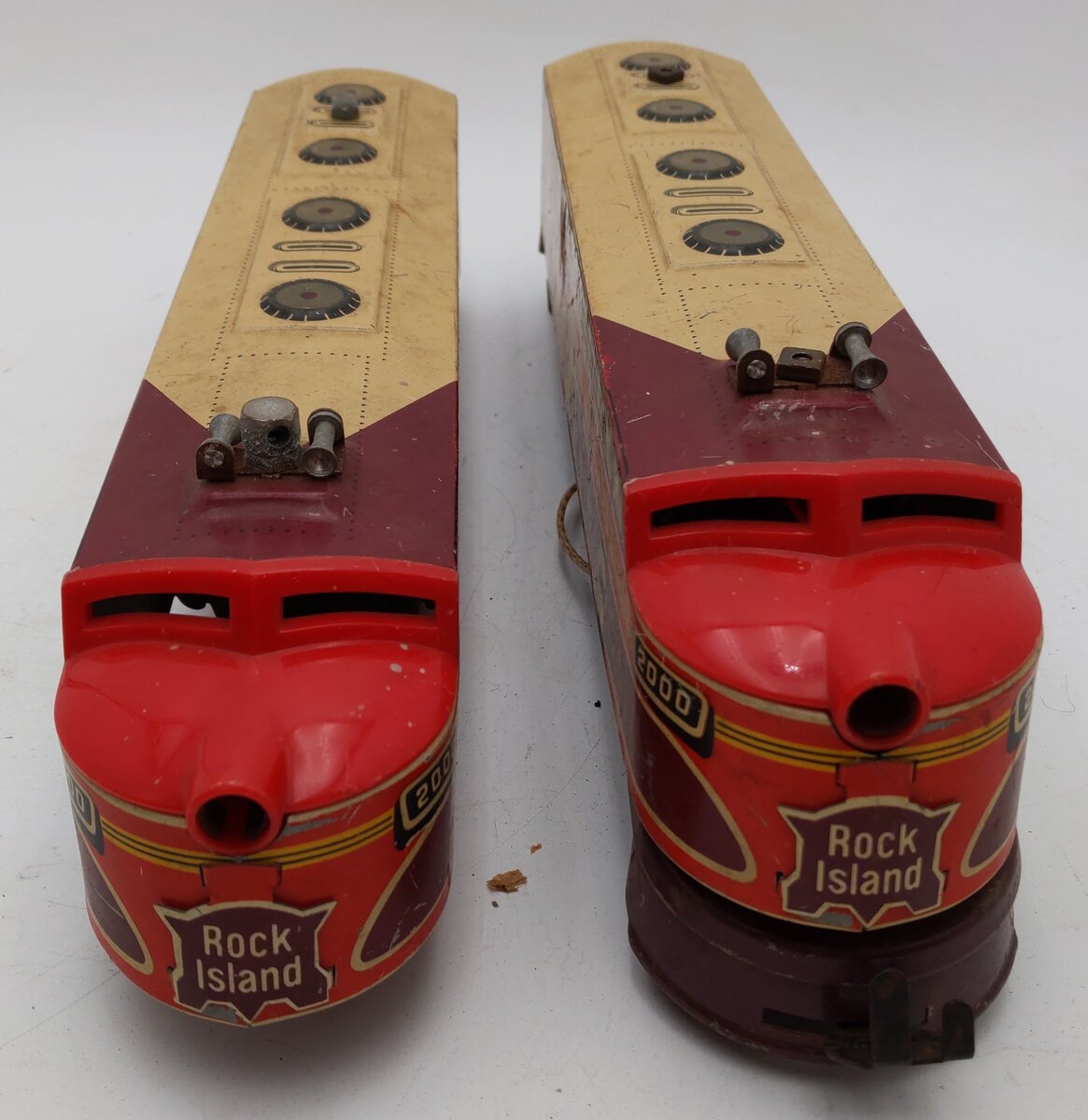 Unique 2000 Vintage O Tinplate Rock Island AA Diesel Locomotive Set