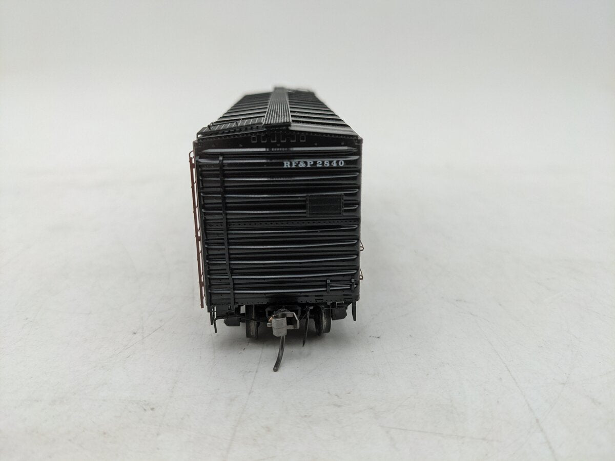 Kadee 4303 HO Richmond, Fredericksburg & Potomac 40' PS-1 Boxcar #2840 EX/Box